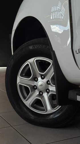 Ford Ranger Limited 3.2 2013
