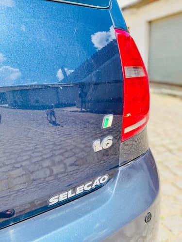 Volkswagen Fox 1.6 SeleçãO 2014