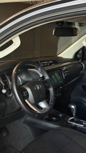 Toyota Hilux Sr Cd 2.8 4x4 Diesel 2025